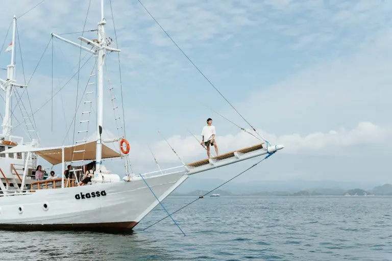 Akassa Cruise