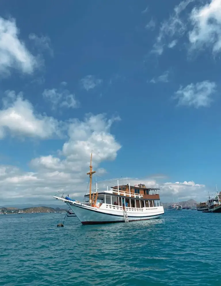 North Blue Liveaboard